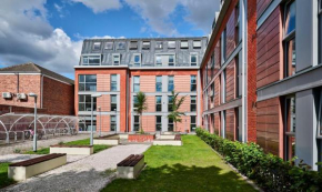 For Students Only Contemporary Apartments at The Boulevard in York